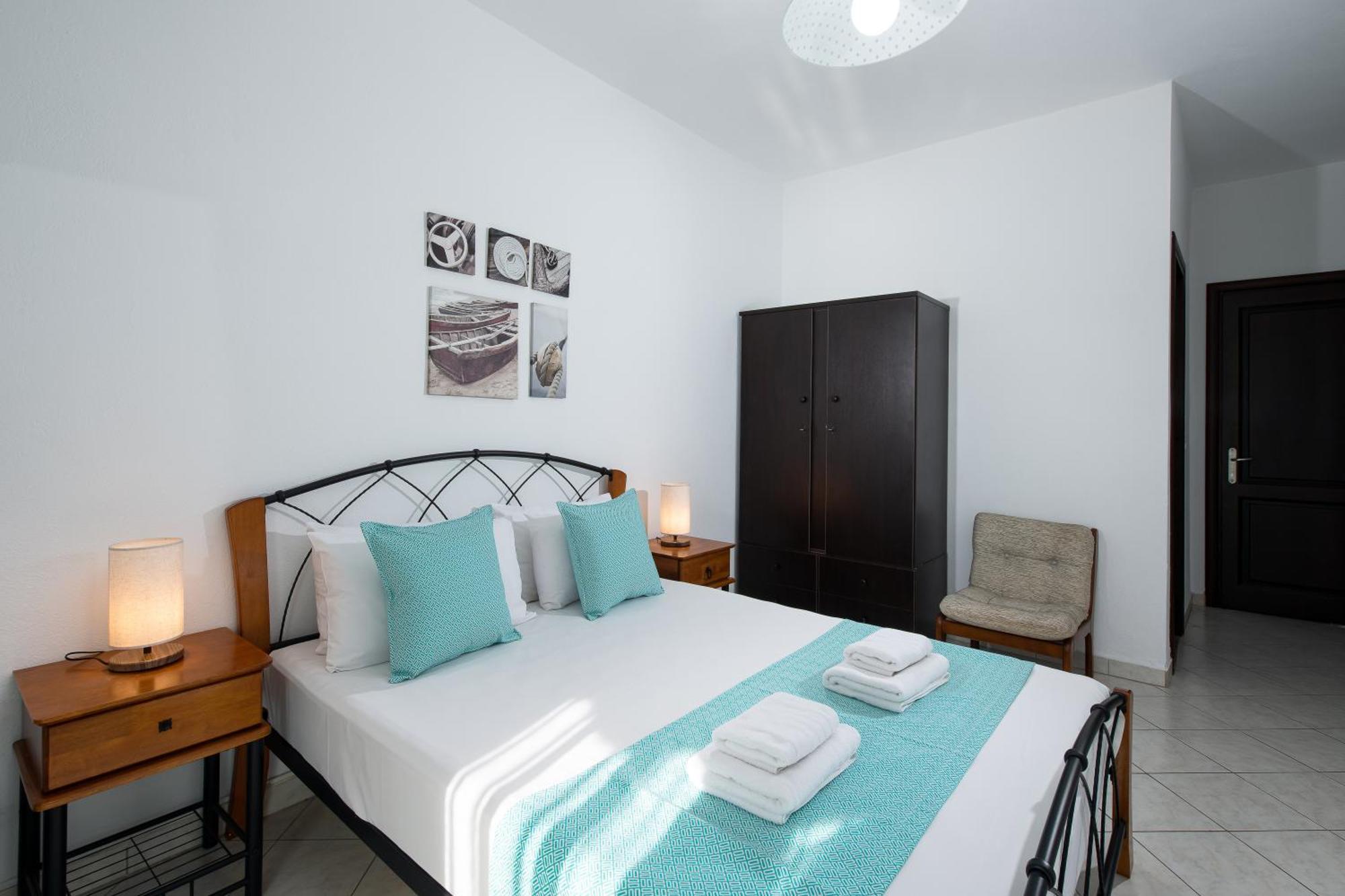 Kentrikon Rooms Limenaria  Bagian luar foto