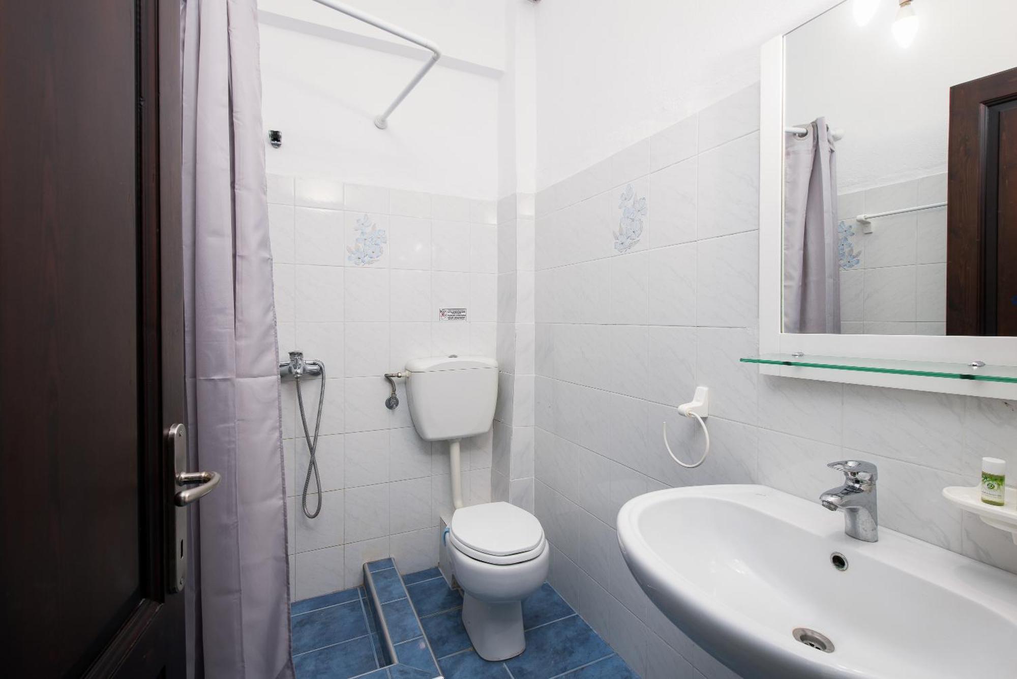 Kentrikon Rooms Limenaria  Bagian luar foto